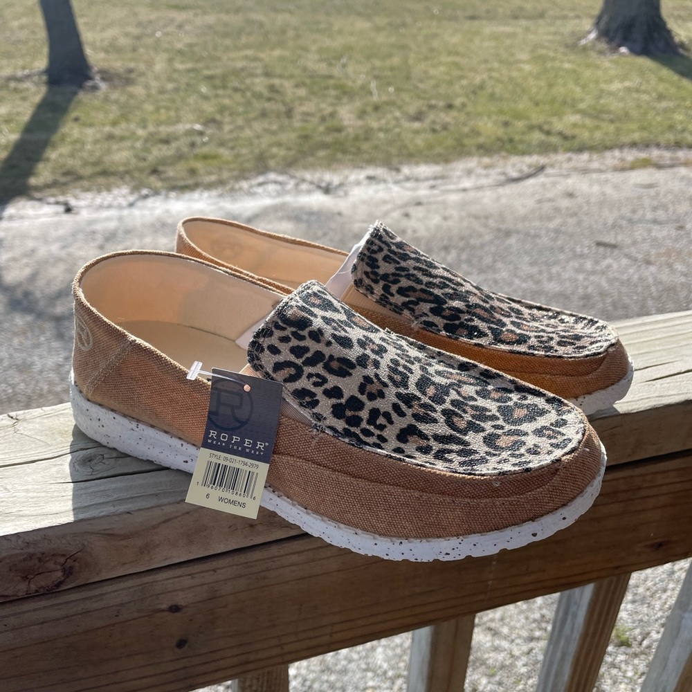 Roper slip on